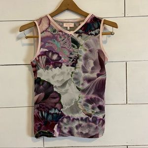 Ted Baker Floral V Neck Sleeveless Top. Size 0.